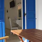 أريتوسا فيلاز