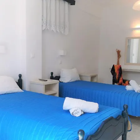 Aparthotel Aretousa