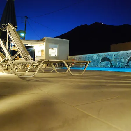 Aretousa 4* Perissa (Santorini)