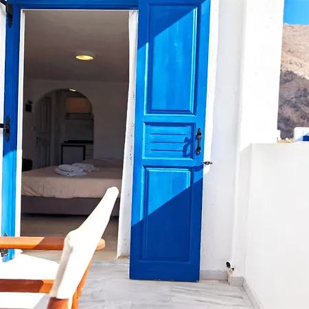 Aretousa 4* Perissa (Santorini)