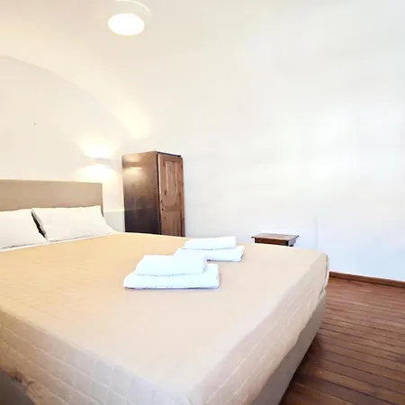 Aretousa Lejlighedshotel Perissa (Santorini)