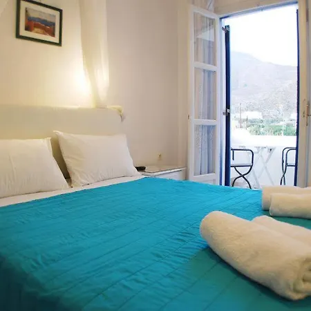 Aparthotel Aretousa
