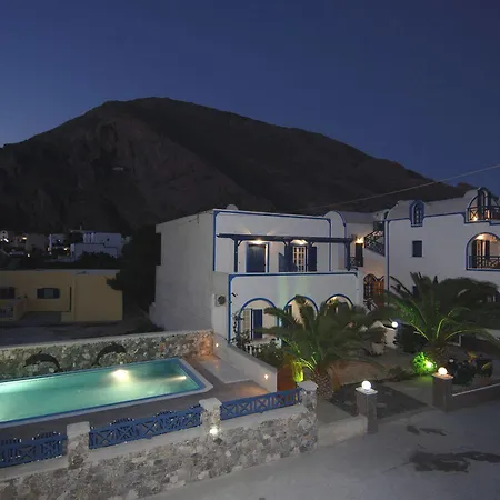 Aretousa 3* Perissa (Santorini)