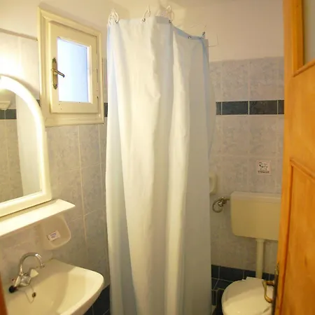 Aretousa Aparthotel