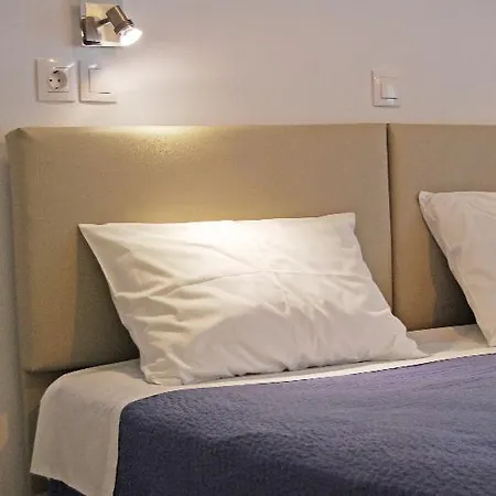 Aretousa Aparthotel