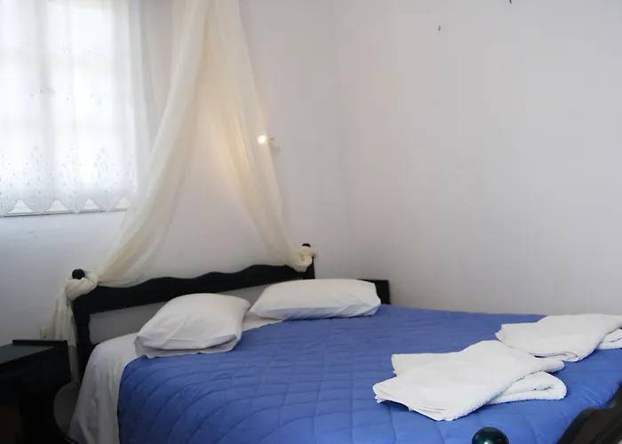 Hotel apartamentowy Aretousa Perissa (Santorini)