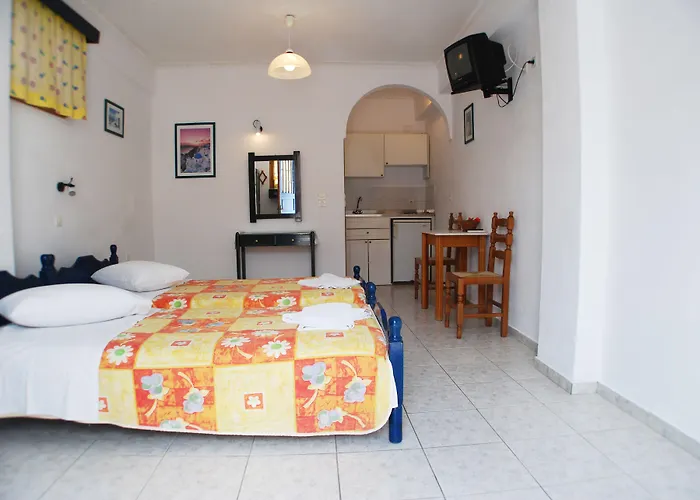 Aretousa Hotel apartamentowy Perissa (Santorini)