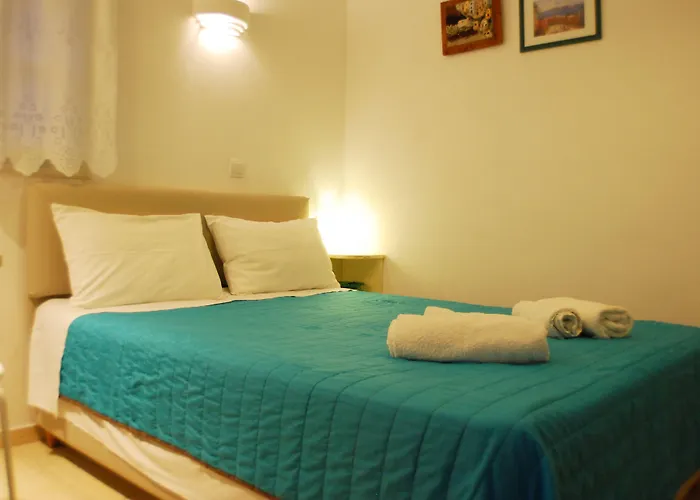 Aretousa Hotel apartamentowy Perissa (Santorini)