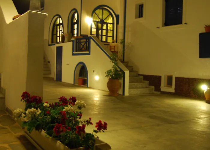 Hotel apartamentowy Aretousa Perissa (Santorini)