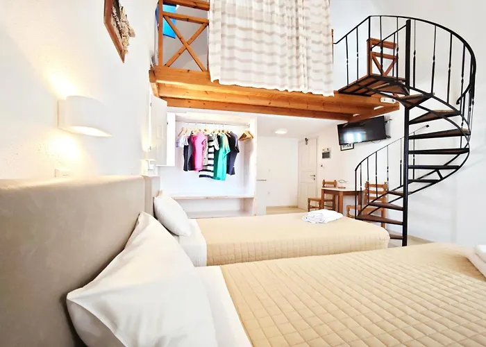 Aretousa Περίσσα