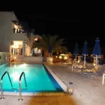 Hotel apartamentowy Aretousa 4*