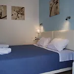 Aretousa Hotel apartamentowy 4*