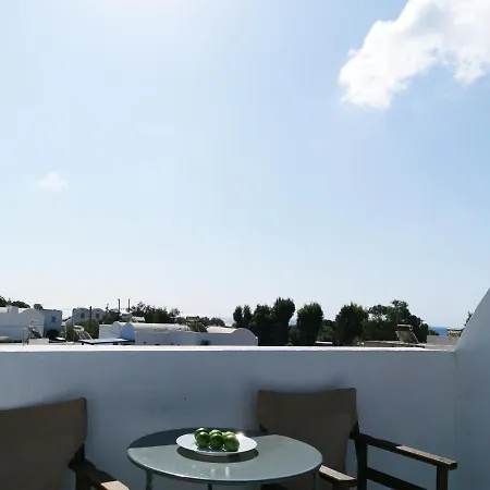 Ξενοδοχείο με διαμερίσματα Aretousa Περίσσα